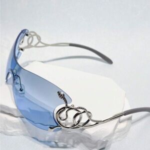 Silver Snake-Accent Blue Tint Sunglasses Wrap Frameless Tinted Snake Design New